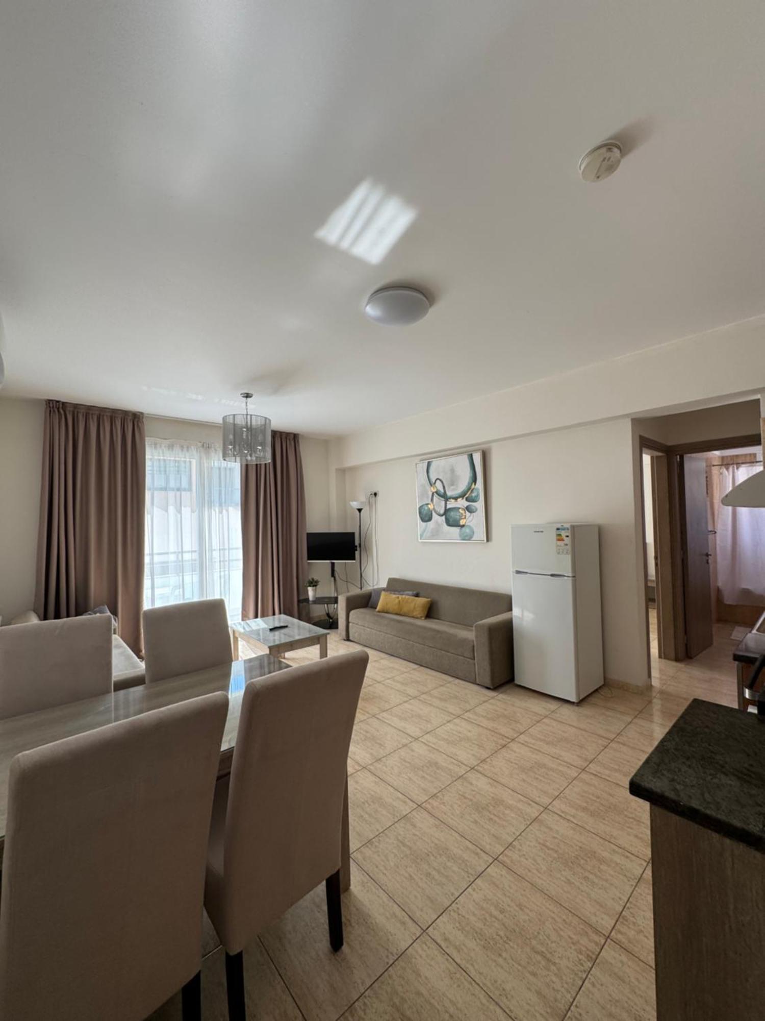 Marianna Hotel Apartments Limasol Buitenkant foto