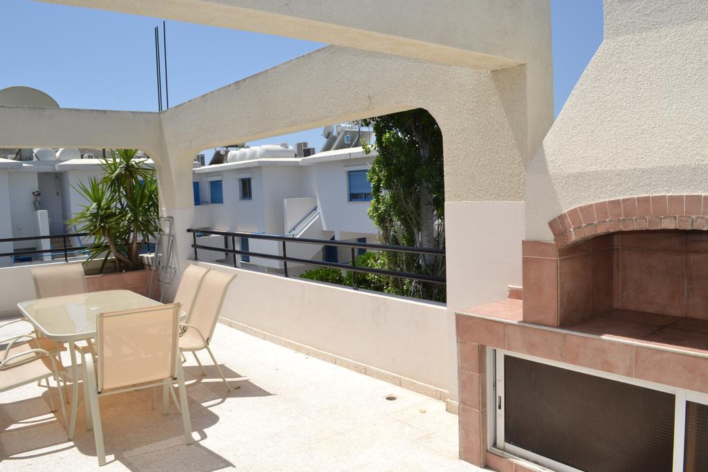 Marianna Hotel Apartments Limasol Buitenkant foto